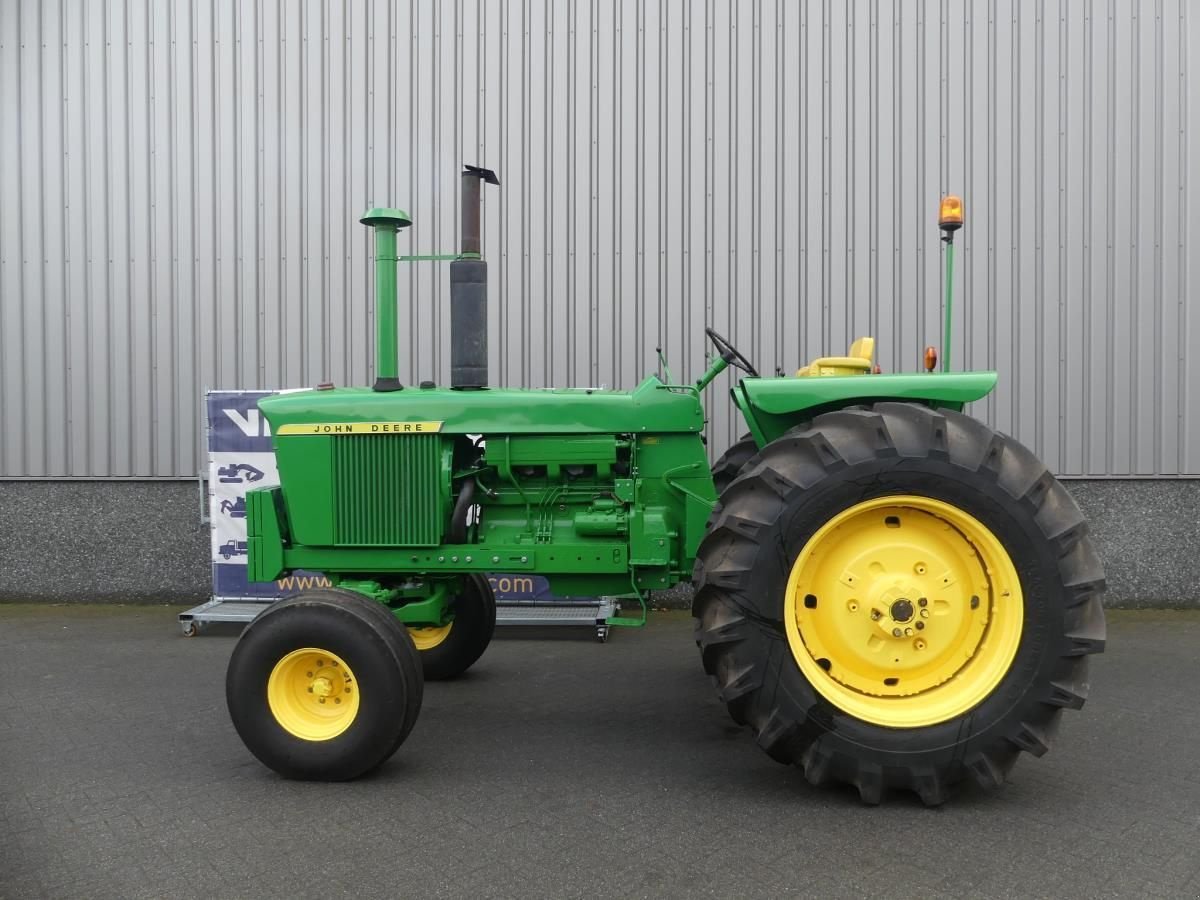 Oldtimer-Traktor от тип John Deere 4620, Gebrauchtmaschine в Deurne (Снимка 4)