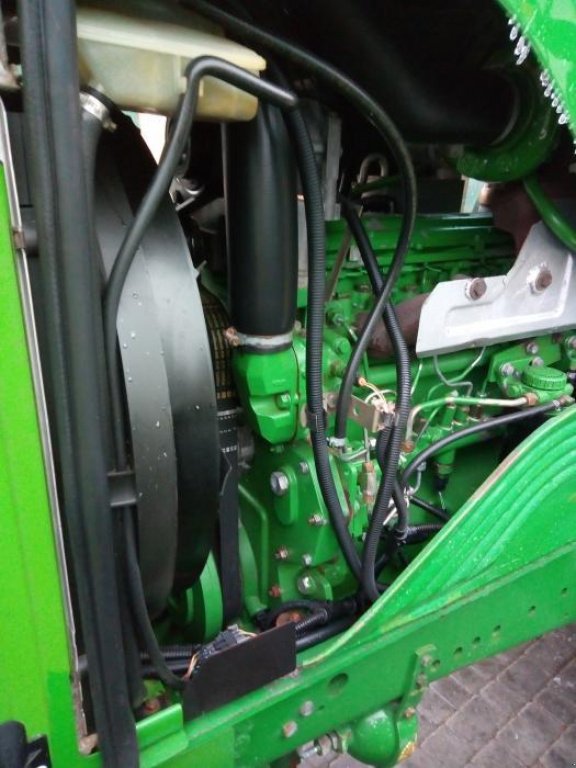 Oldtimer-Traktor del tipo John Deere 6920, Neumaschine en Звенигородка (Imagen 9)