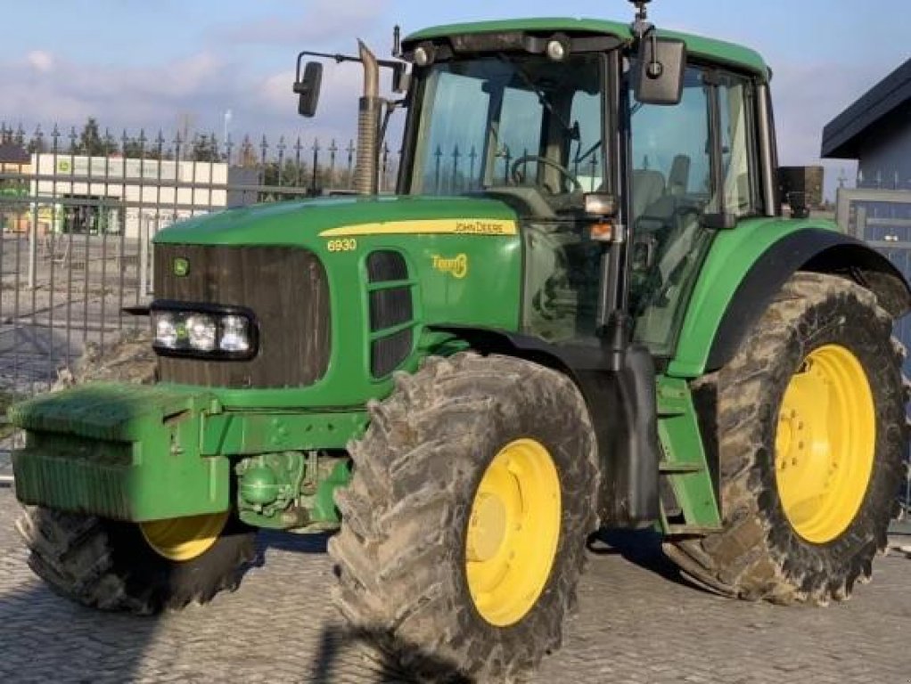 Oldtimer-Traktor del tipo John Deere 6930, Neumaschine In Київ (Immagine 2)