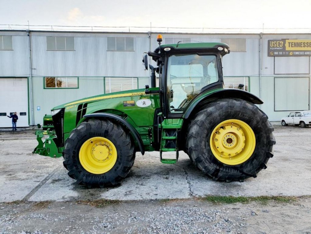Oldtimer-Traktor typu John Deere 8285R, Neumaschine v Біла Церква (Obrázek 4)