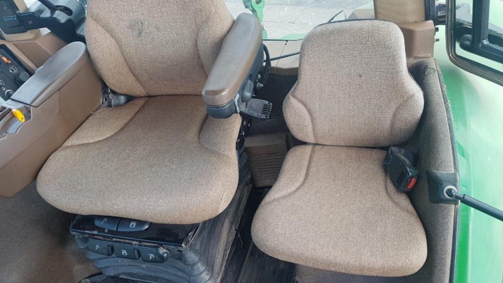 Oldtimer-Traktor a típus John Deere 8330, Neumaschine ekkor: Біла Церква (Kép 8)