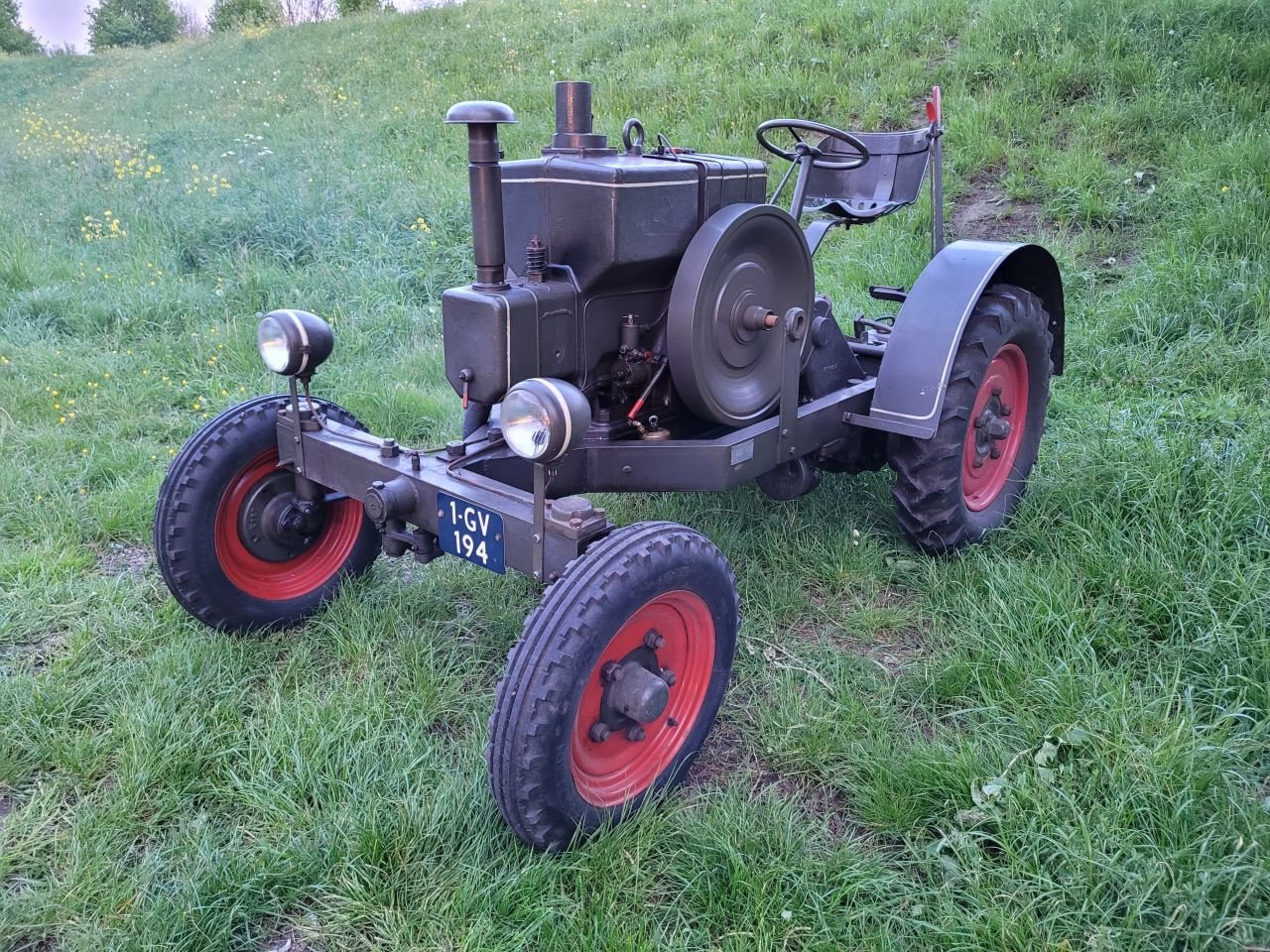 Oldtimer-Traktor des Typs Kramer K 18, Gebrauchtmaschine in Werkendam (Bild 1)