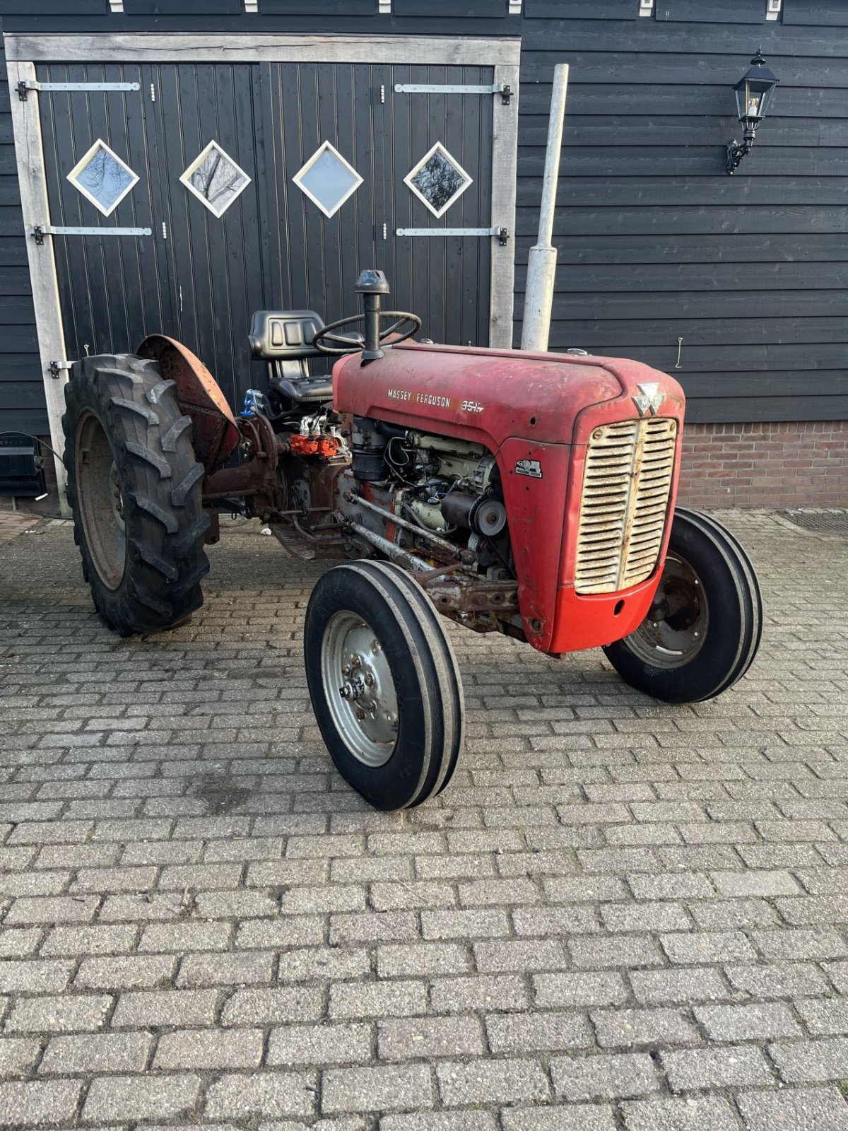 Oldtimer-Traktor a típus Massey Ferguson 35, Gebrauchtmaschine ekkor: Moerkapelle (Kép 1)