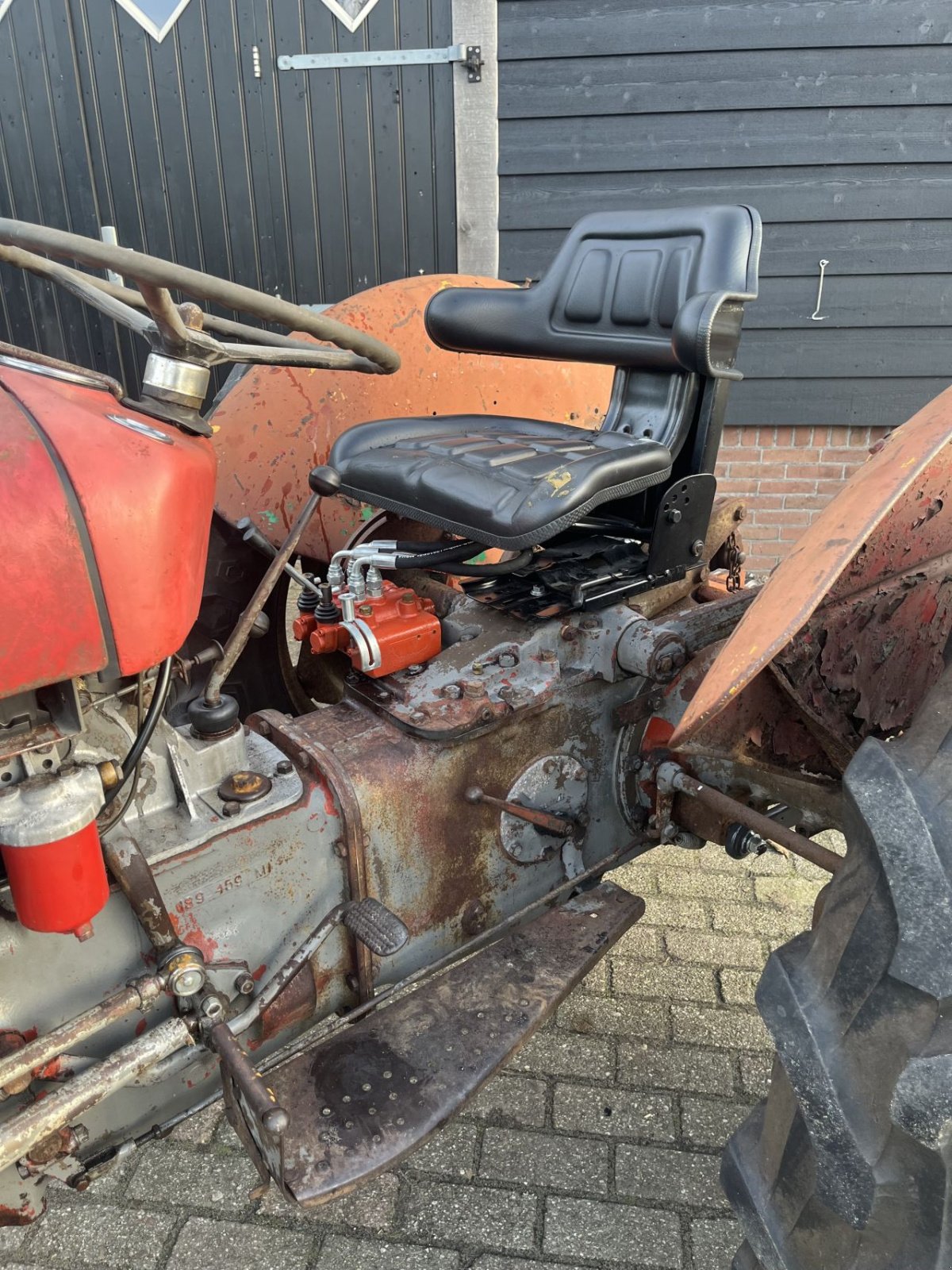 Oldtimer-Traktor a típus Massey Ferguson 35, Gebrauchtmaschine ekkor: Moerkapelle (Kép 5)