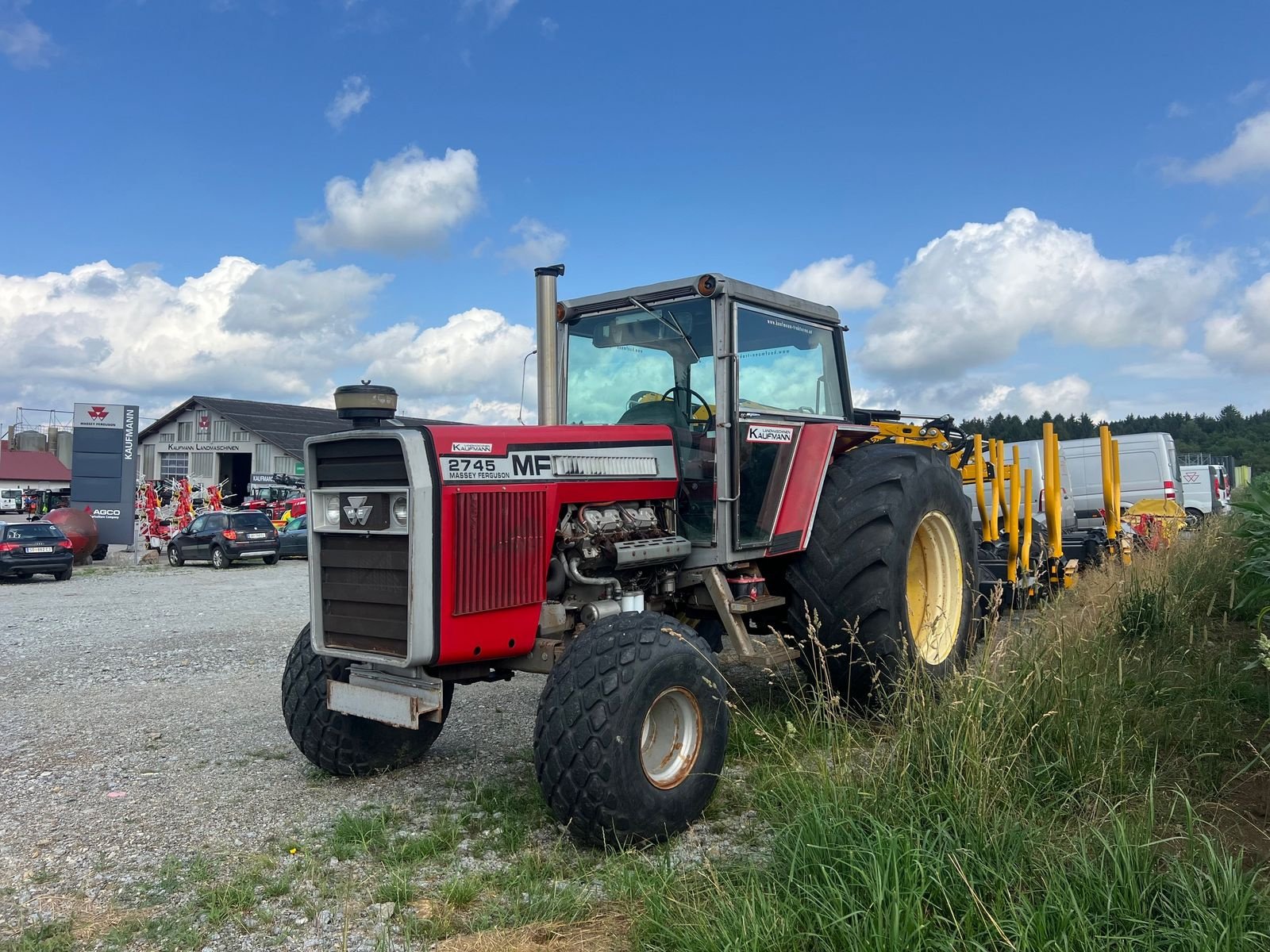 Oldtimer-Traktor typu Massey Ferguson MF 2745, Gebrauchtmaschine v NATTERNBACH (Obrázek 1)