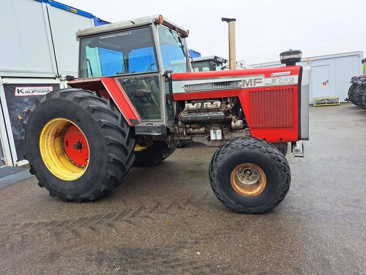 Oldtimer-Traktor typu Massey Ferguson MF 2745, Gebrauchtmaschine v NATTERNBACH (Obrázek 2)