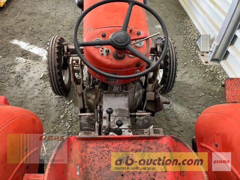 Oldtimer-Traktor des Typs Massey Ferguson MF 30 OLDTIMER, Gebrauchtmaschine in Schwend (Bild 2)