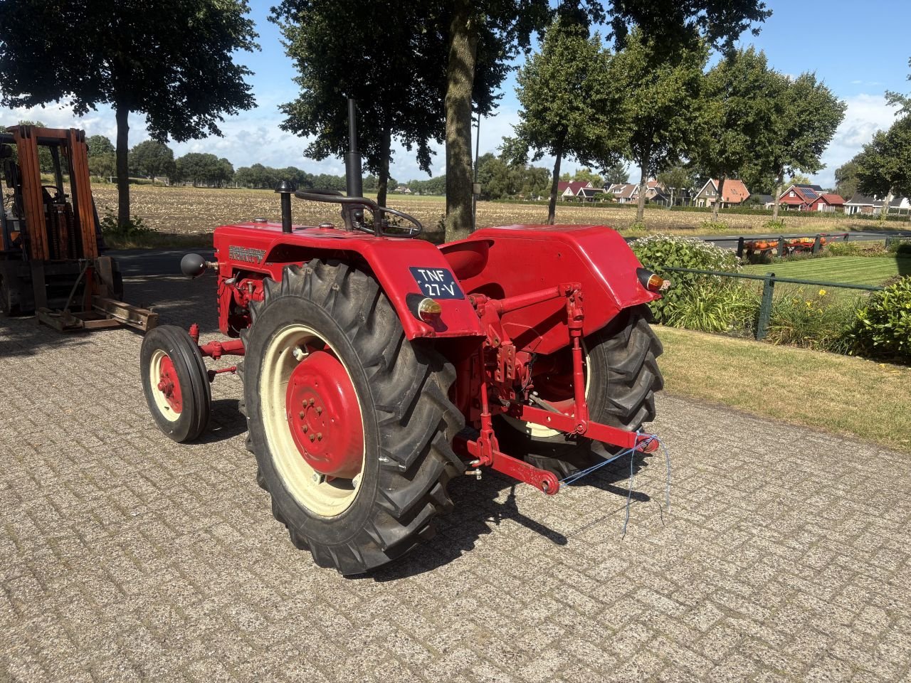 Oldtimer-Traktor typu McCormick D 324, Gebrauchtmaschine v Staphorst (Obrázek 3)
