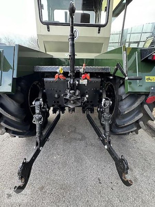 Oldtimer-Traktor του τύπου Mercedes-Benz MB Trac 700 Oldtimer Silberdiestel TOP-ZUSTAND, Neumaschine σε Gevelsberg (Φωτογραφία 5)