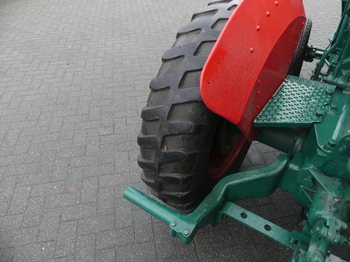 Oldtimer-Traktor typu Renault 304E, Gebrauchtmaschine v Deurne (Obrázek 6)