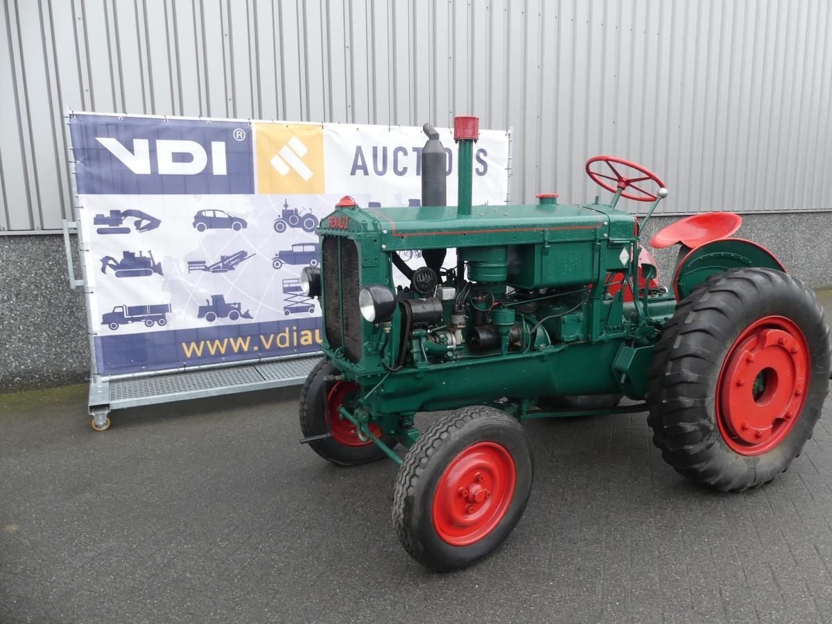 Oldtimer-Traktor typu Renault 304E, Gebrauchtmaschine v Deurne (Obrázek 1)