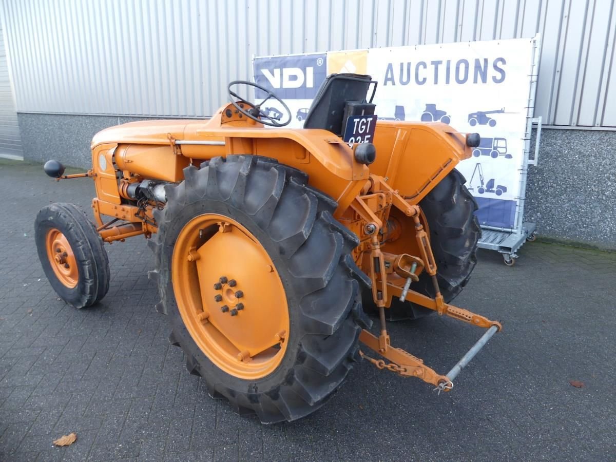 Oldtimer-Traktor tipa Renault D35, Gebrauchtmaschine u Deurne (Slika 4)