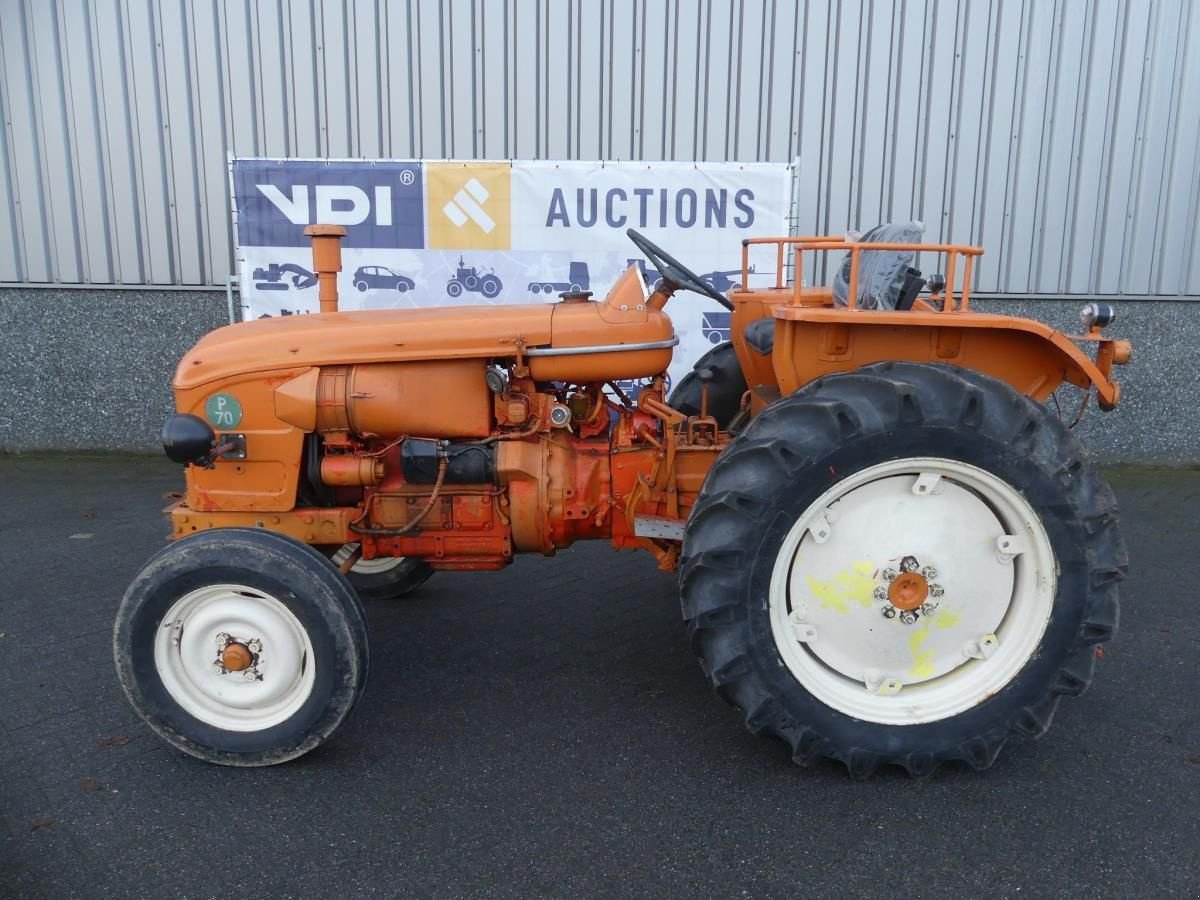 Oldtimer-Traktor tipa Renault P70, Gebrauchtmaschine u Deurne (Slika 3)