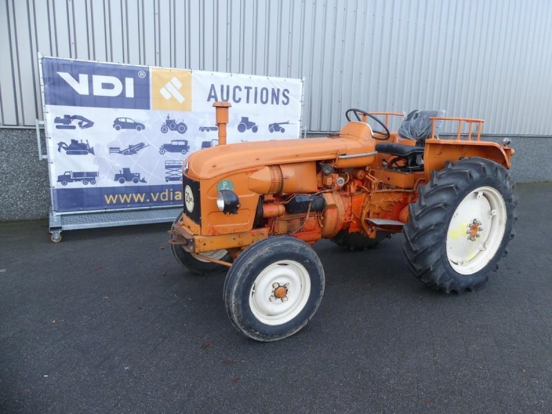 Oldtimer-Traktor del tipo Renault P70, Gebrauchtmaschine In Deurne (Immagine 1)
