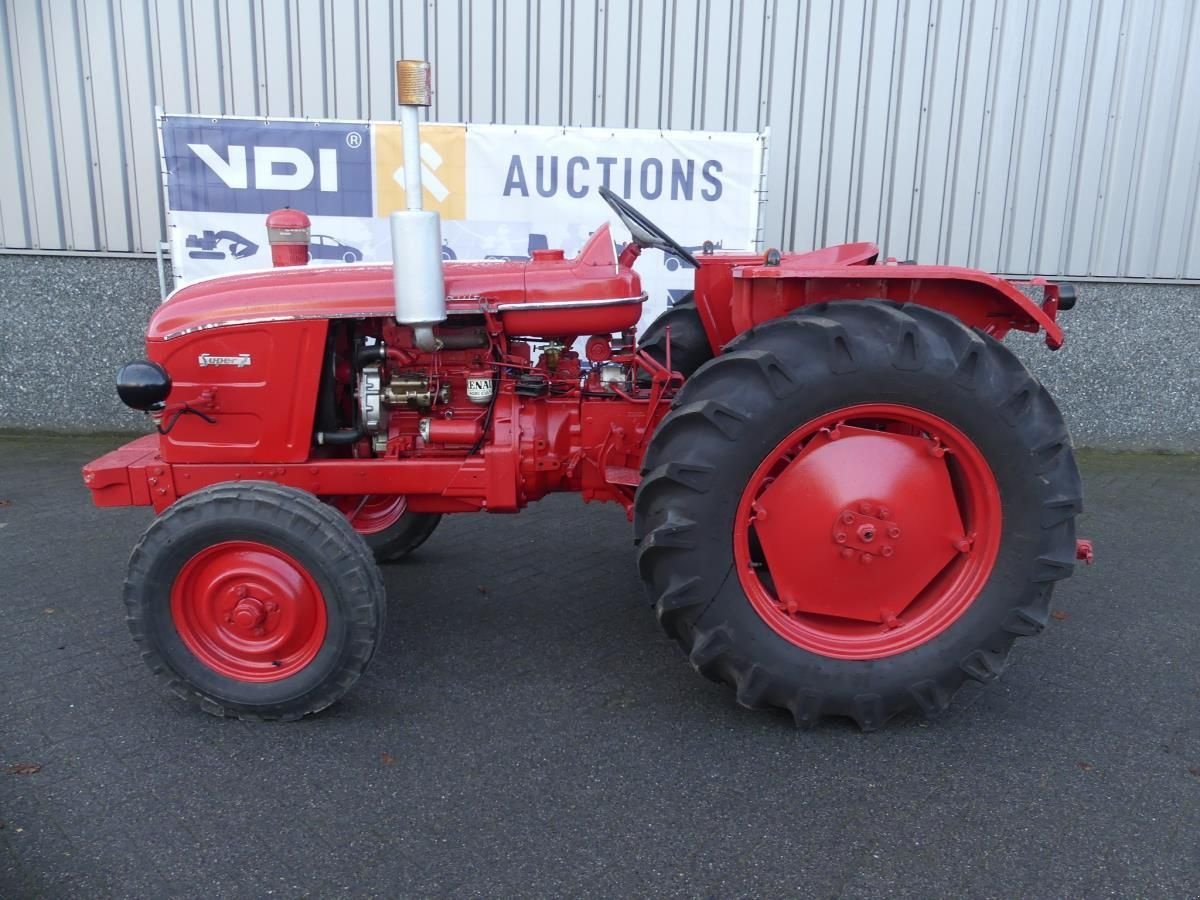 Oldtimer-Traktor типа Renault Super 5, Gebrauchtmaschine в Deurne (Фотография 3)