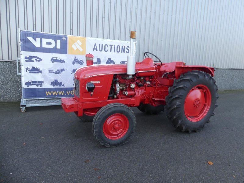 Oldtimer-Traktor of the type Renault Super 5, Gebrauchtmaschine in Deurne (Picture 1)