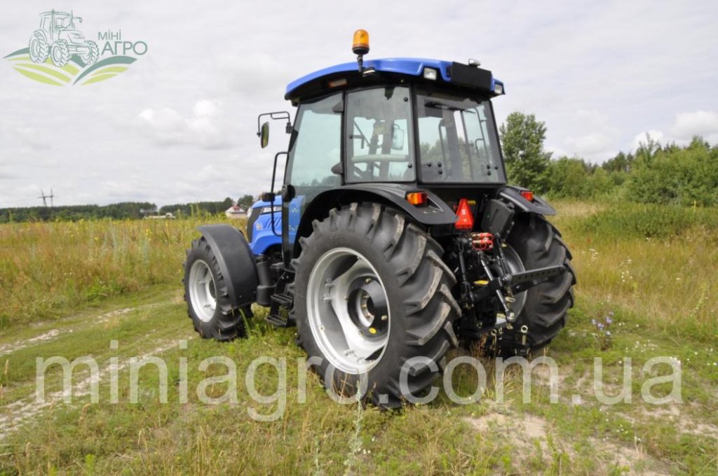 Oldtimer-Traktor typu Solis 105, Neumaschine v Бузова (Obrázek 5)