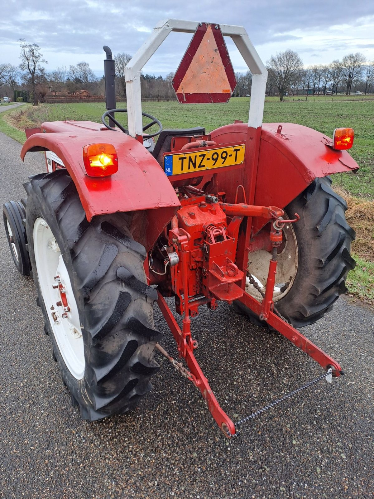 Oldtimer-Traktor van het type Sonstige Ihc International 353, Gebrauchtmaschine in Wierden (Foto 8)