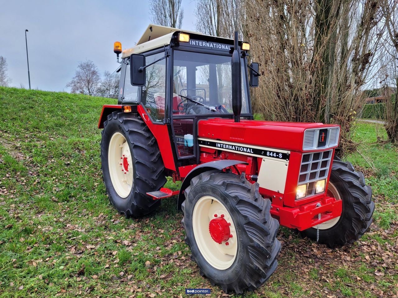 Oldtimer-Traktor typu Sonstige International 844s, Gebrauchtmaschine w Deurne (Zdjęcie 3)