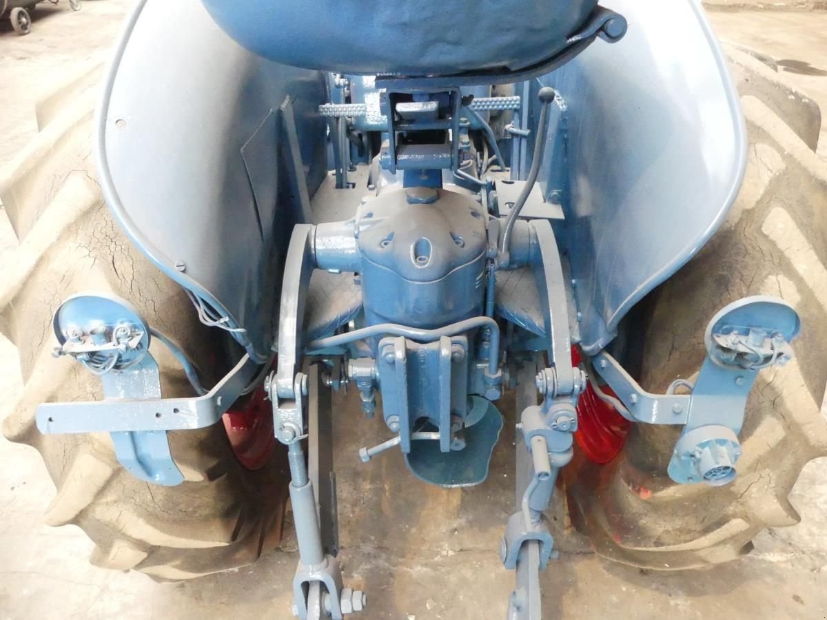 Oldtimer-Traktor des Typs Sonstige Lanz Bulldog D2402, Gebrauchtmaschine in Deurne (Bild 6)