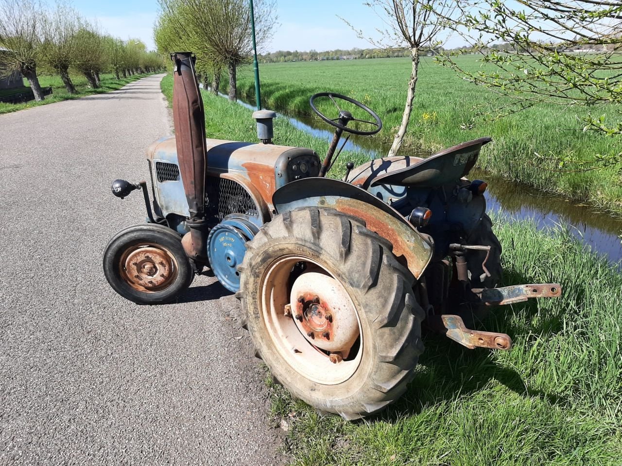 Oldtimer-Traktor типа Sonstige Lanz Bulldog D2402, Gebrauchtmaschine в Breukelen (Фотография 8)