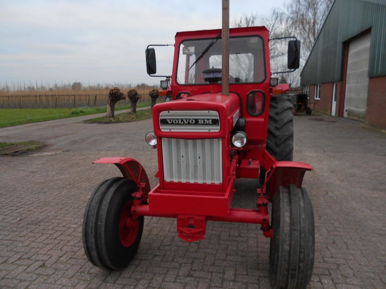 Oldtimer-Traktor Türe ait Volvo bm 800, Gebrauchtmaschine içinde Oirschot (resim 3)