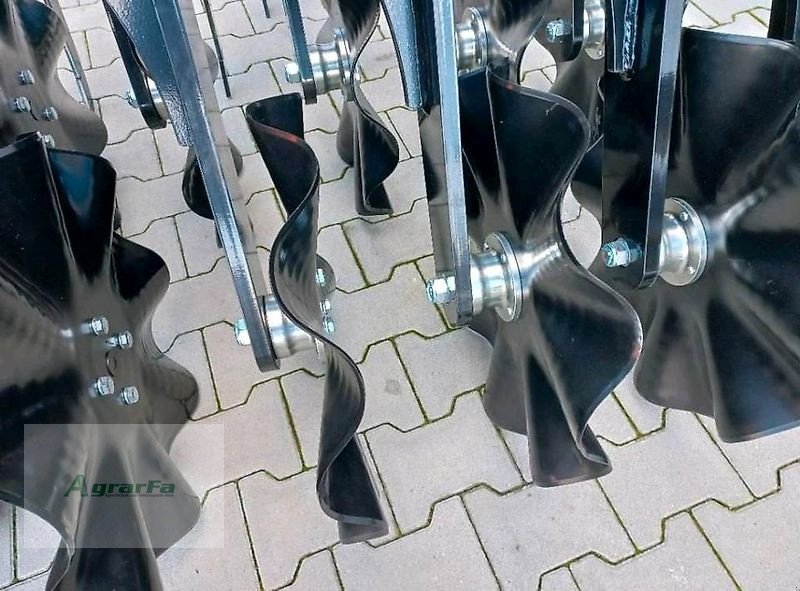 Packer & Walze tipa Agripol FRONT DISC 300 Messerwalze Frontpacker 3m, Neumaschine u Gronau (Slika 8)