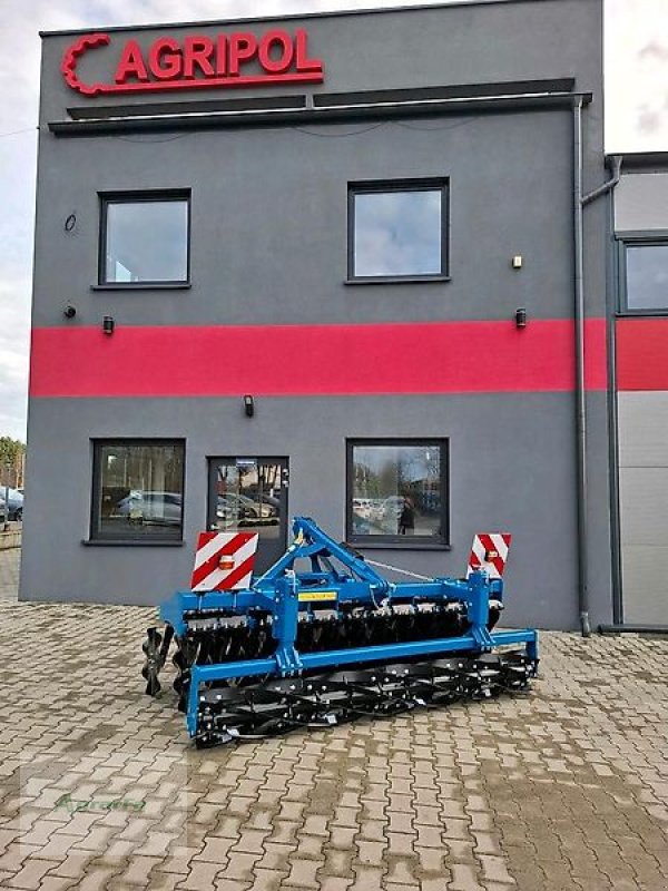 Packer & Walze tipa Agripol FRONT DISC 300 Messerwalze Frontpacker 3m, Neumaschine u Gronau (Slika 1)