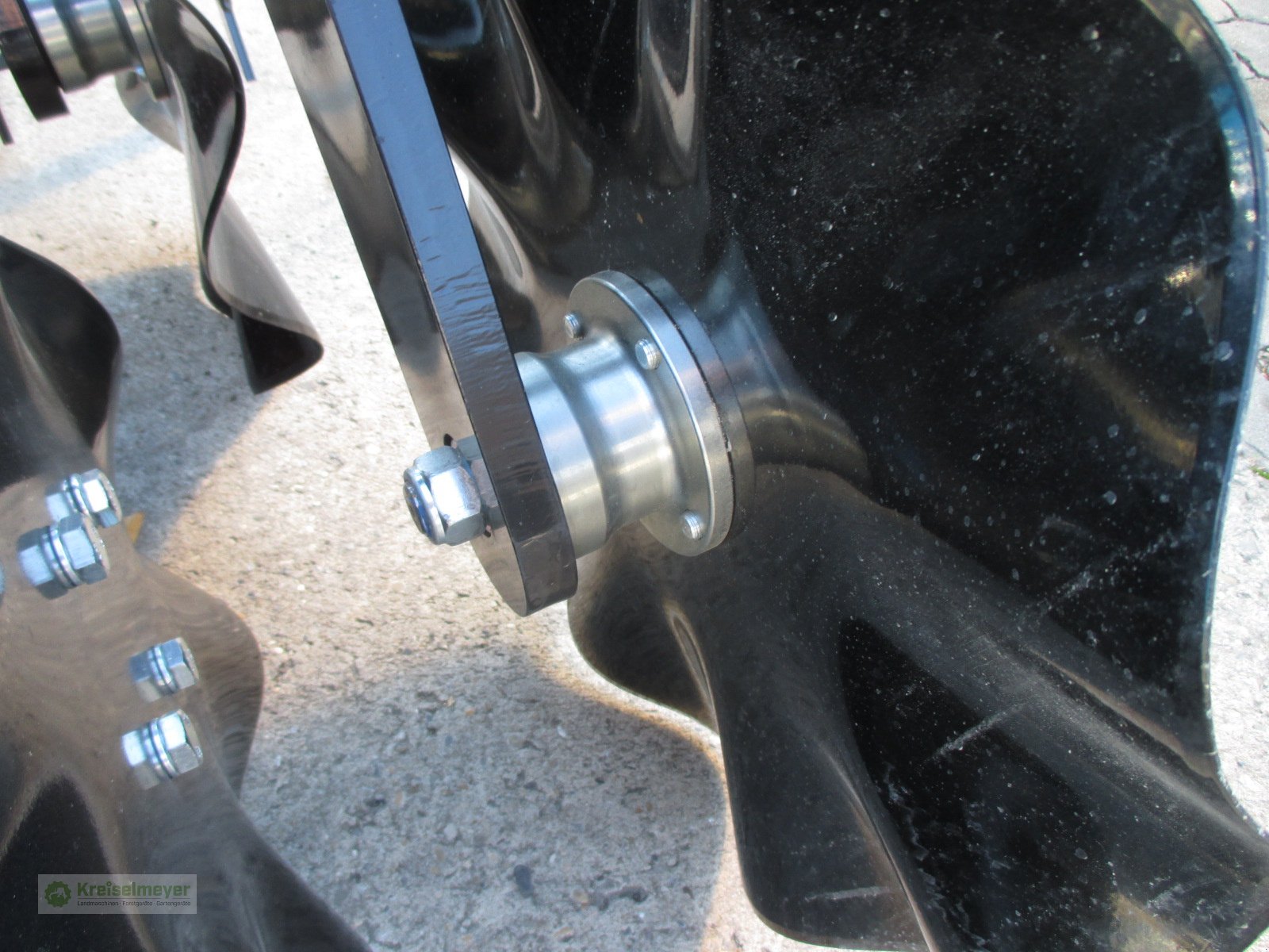 Packer & Walze del tipo Agripol Frontpacker Front Disk 300 mit 2 Reihen Messerzinken, Neumaschine In Feuchtwangen (Immagine 9)