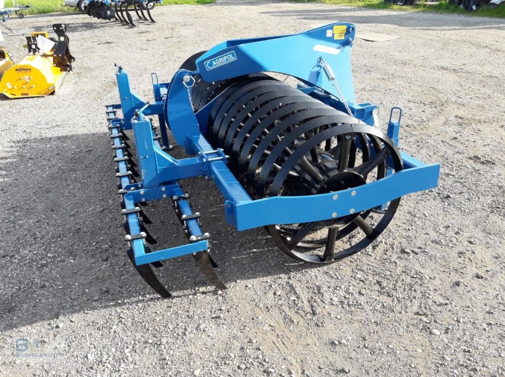 Packer & Walze Türe ait Agripol Frontpacker TUZO 300 T mit Messerzinkenvorsatz NEUHEIT, Neumaschine içinde Frontenhausen (resim 1)