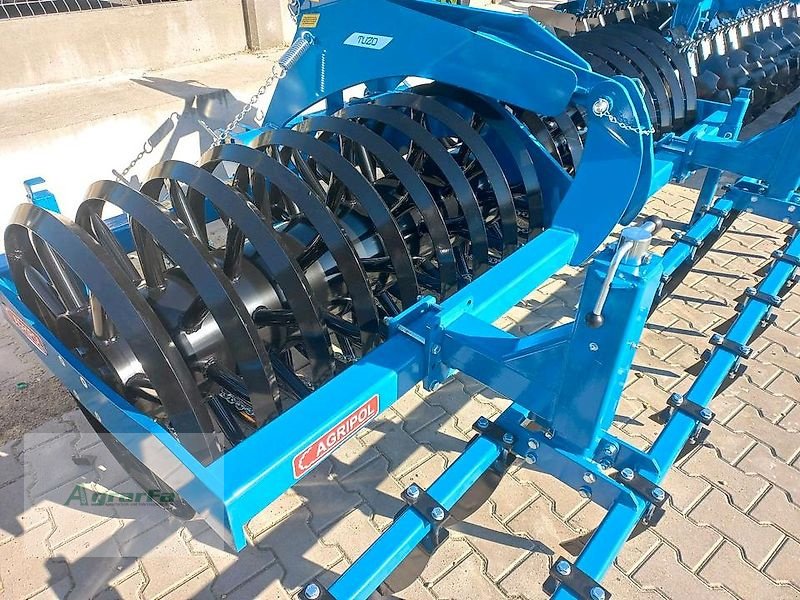 Packer & Walze of the type Agripol TUZO 300 Frontpacker Frontwalze 3m, Neumaschine in Gronau (Picture 4)