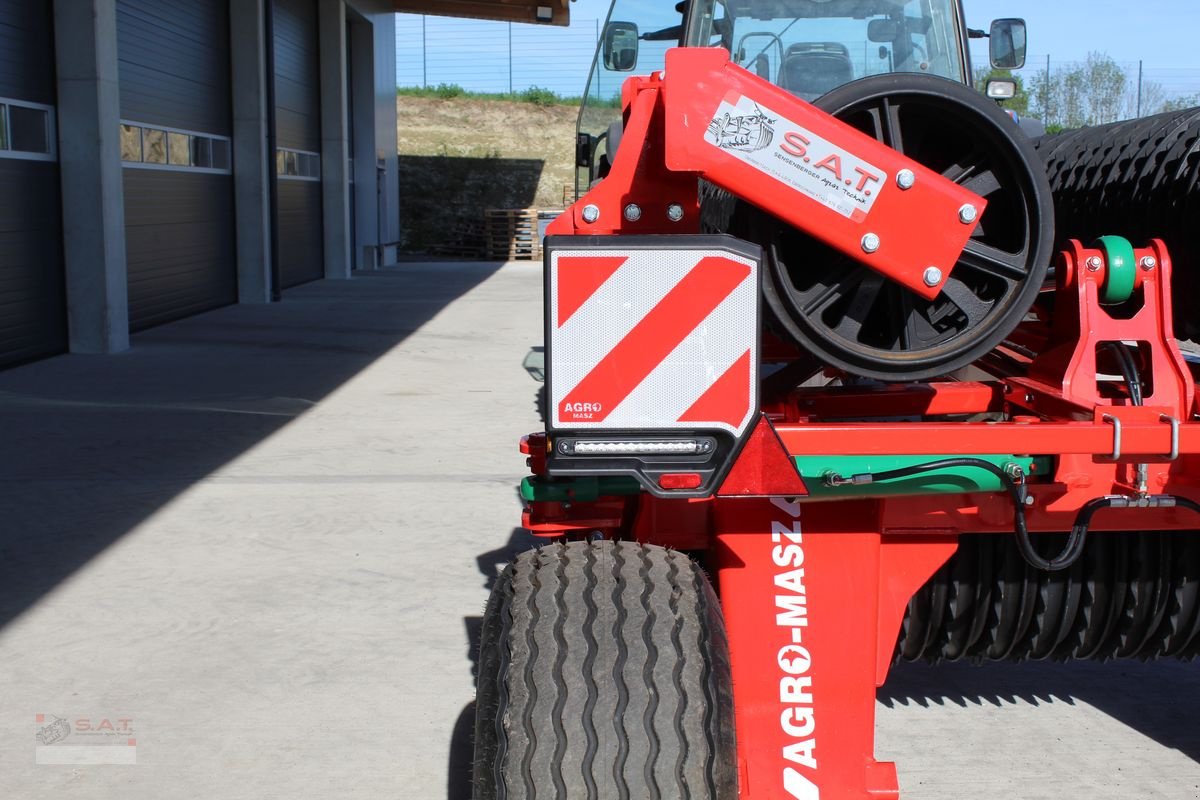 Packer & Walze des Typs Agro-Masz Cambridgewalze Hestile 63- 600mm Ringe, Neumaschine in Eberschwang (Bild 13)