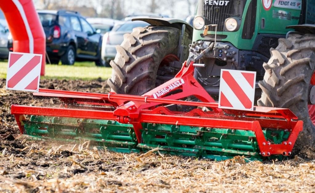 Packer & Walze tipa Agro-Masz Cutter 300  Messerwalze  Messeregge  Frontpacker, Neumaschine u Rovisce (Slika 11)