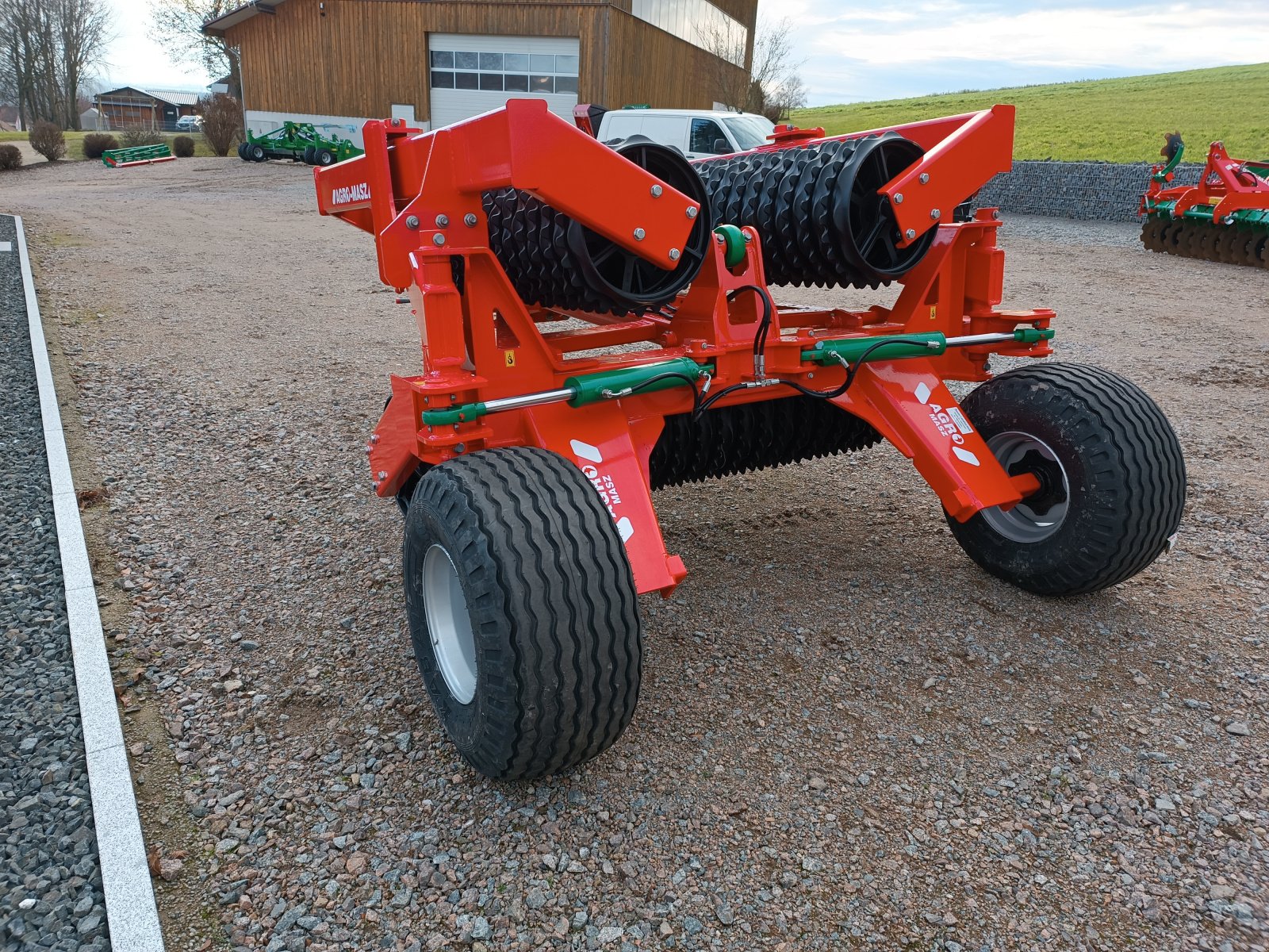 Packer & Walze des Typs Agro-Masz Hestile, Neumaschine in Cham (Bild 4)