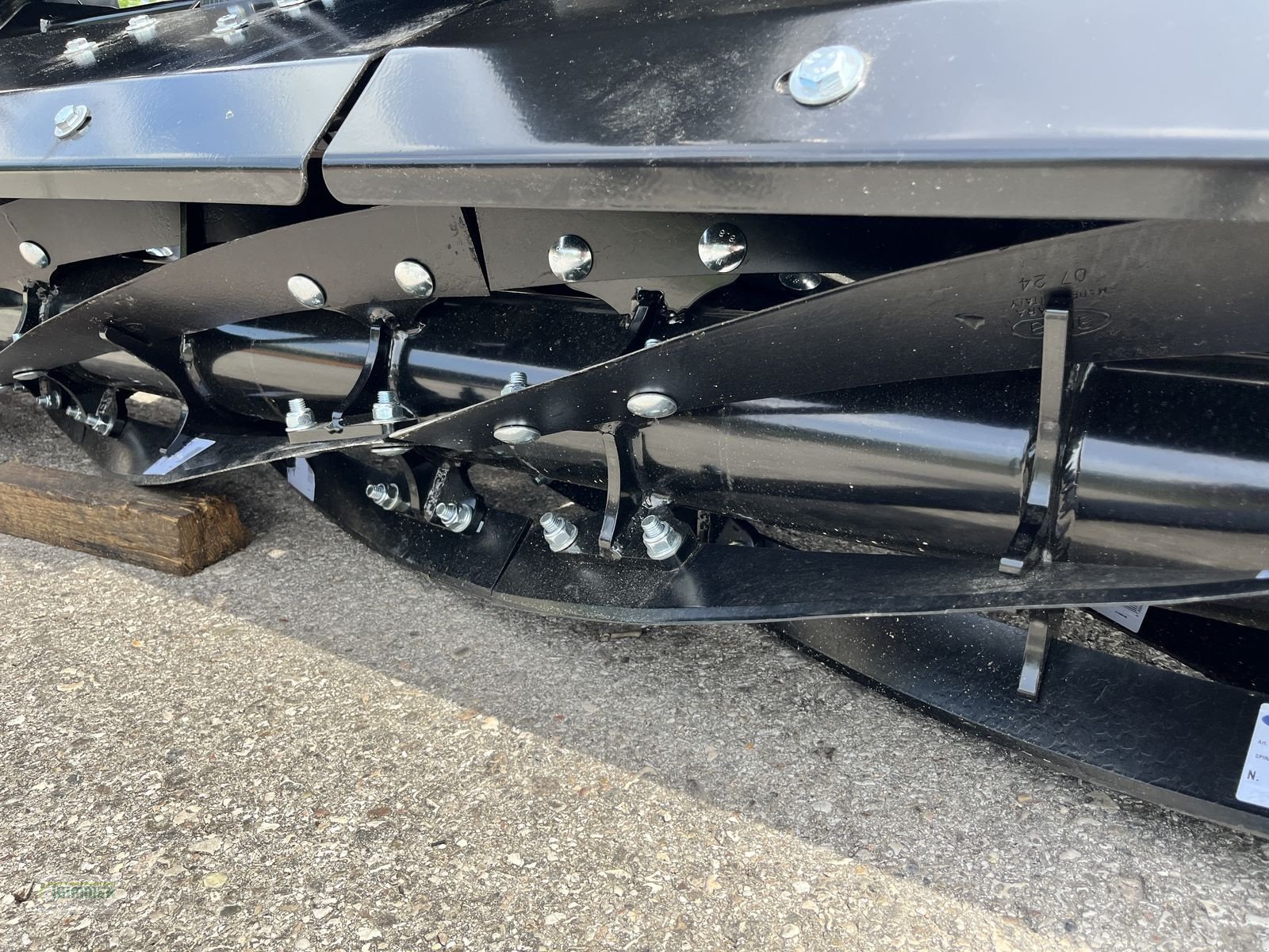 Packer & Walze des Typs Agro Profi Line Duo Cut - Messerwalze 3m, Neumaschine in Kematen (Bild 14)