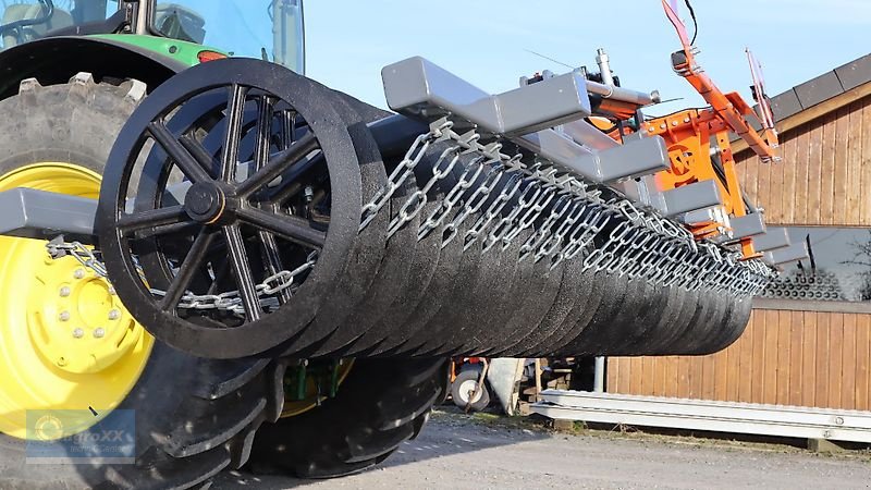 Packer & Walze of the type AgroXX AgroXX FRONTPACKER--6.0 m Hydro mit Lenkbock - 700mm Ringe--, Neumaschine in Ennigerloh (Picture 21)