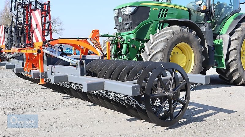 Packer & Walze of the type AgroXX AgroXX FRONTPACKER--6.0 m Hydro mit Lenkbock - 700mm Ringe--, Neumaschine in Ennigerloh (Picture 8)