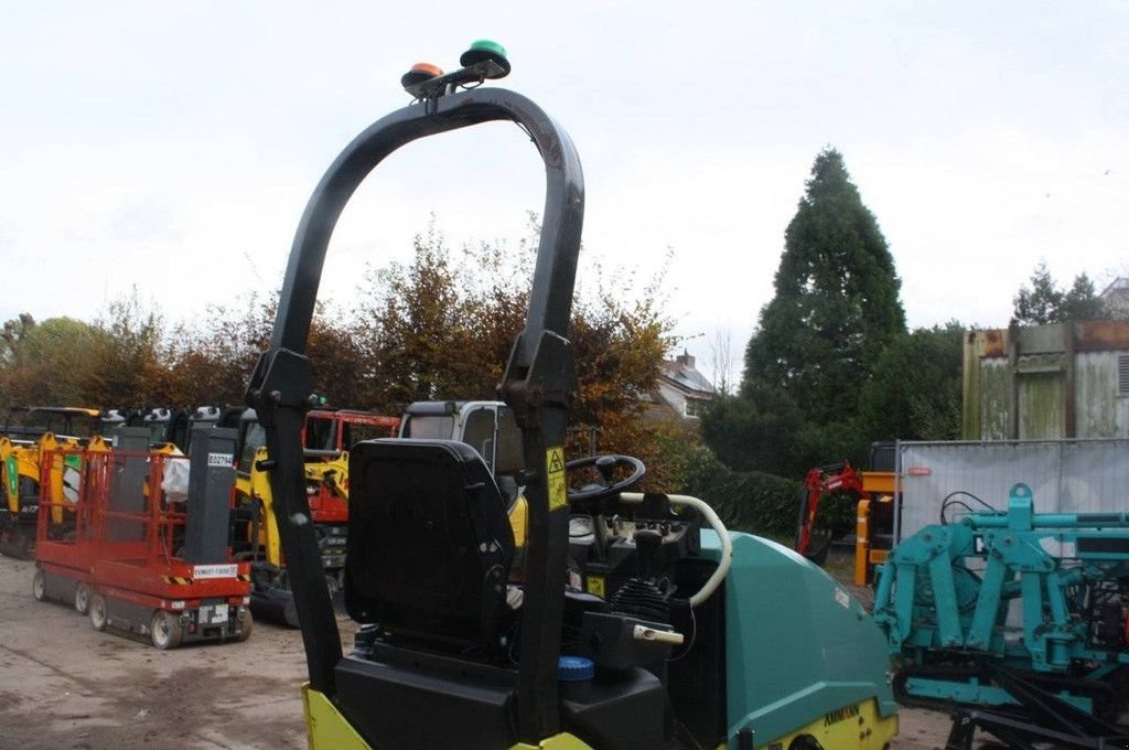 Packer & Walze типа Ammann ARX 12, Gebrauchtmaschine в Antwerpen (Фотография 7)