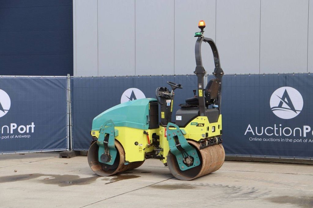 Packer & Walze van het type Ammann ARX 26, Gebrauchtmaschine in Antwerpen (Foto 3)