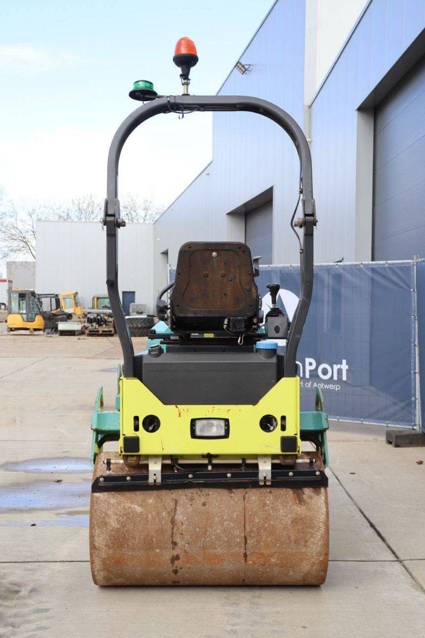 Packer & Walze van het type Ammann ARX 26, Gebrauchtmaschine in Antwerpen (Foto 5)