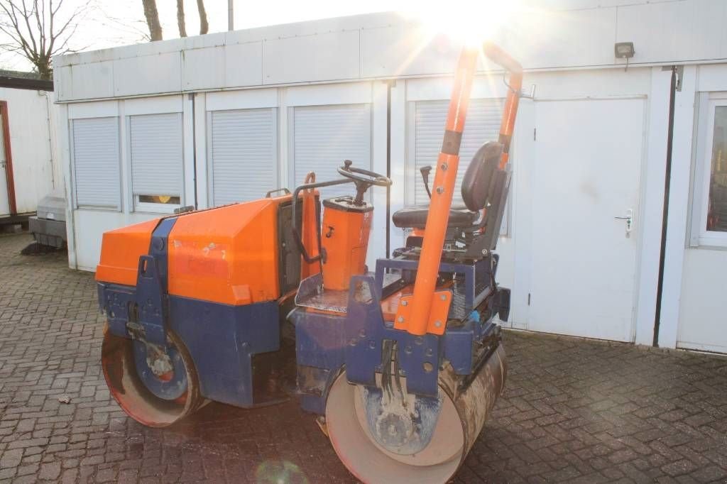 Packer & Walze typu Ammann AV 23 E, Gebrauchtmaschine v Rucphen (Obrázek 1)