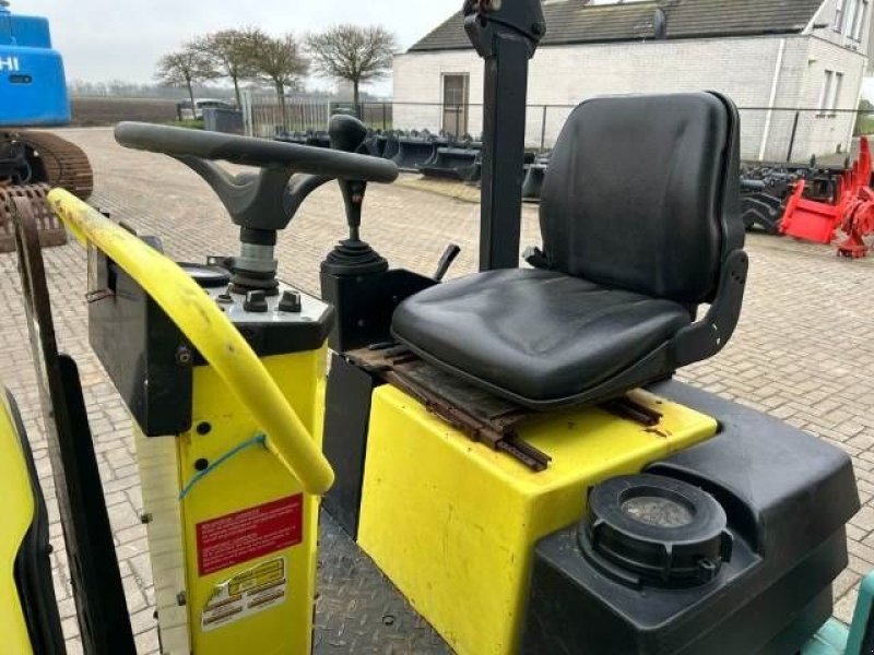Packer & Walze типа Ammann AV 26-2, Gebrauchtmaschine в Roosendaal (Фотография 5)