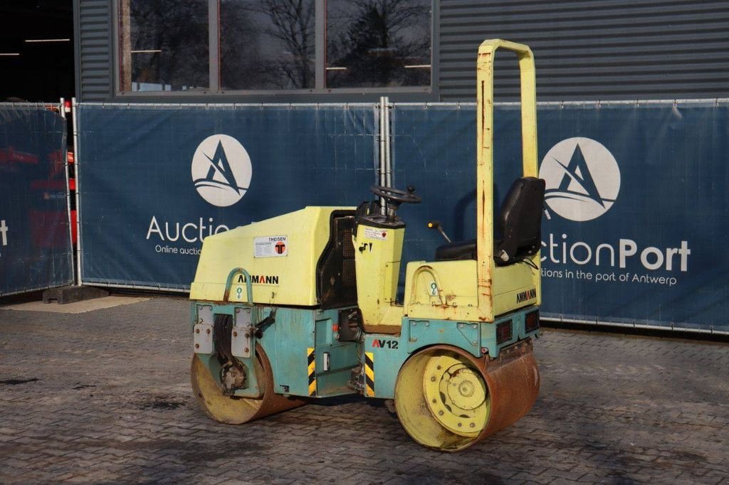 Packer & Walze Türe ait Ammann AV12, Gebrauchtmaschine içinde Antwerpen (resim 3)