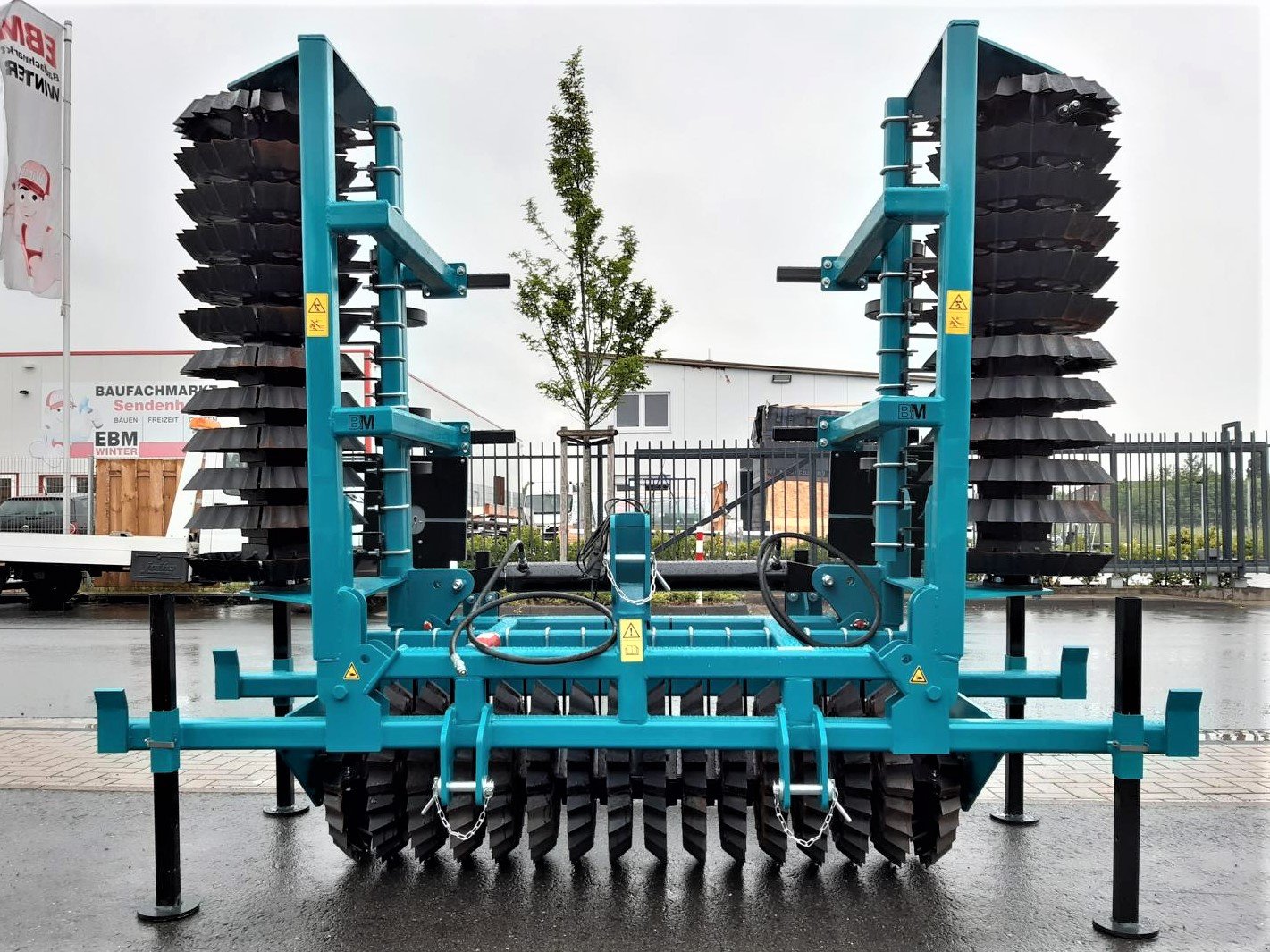 Packer & Walze от тип BM Maschienbau Frontpacker 5m oder 6m Zahnringwalze Zahnwalzenring MESSEWOCHEN, Neumaschine в Sendenhorst (Снимка 1)