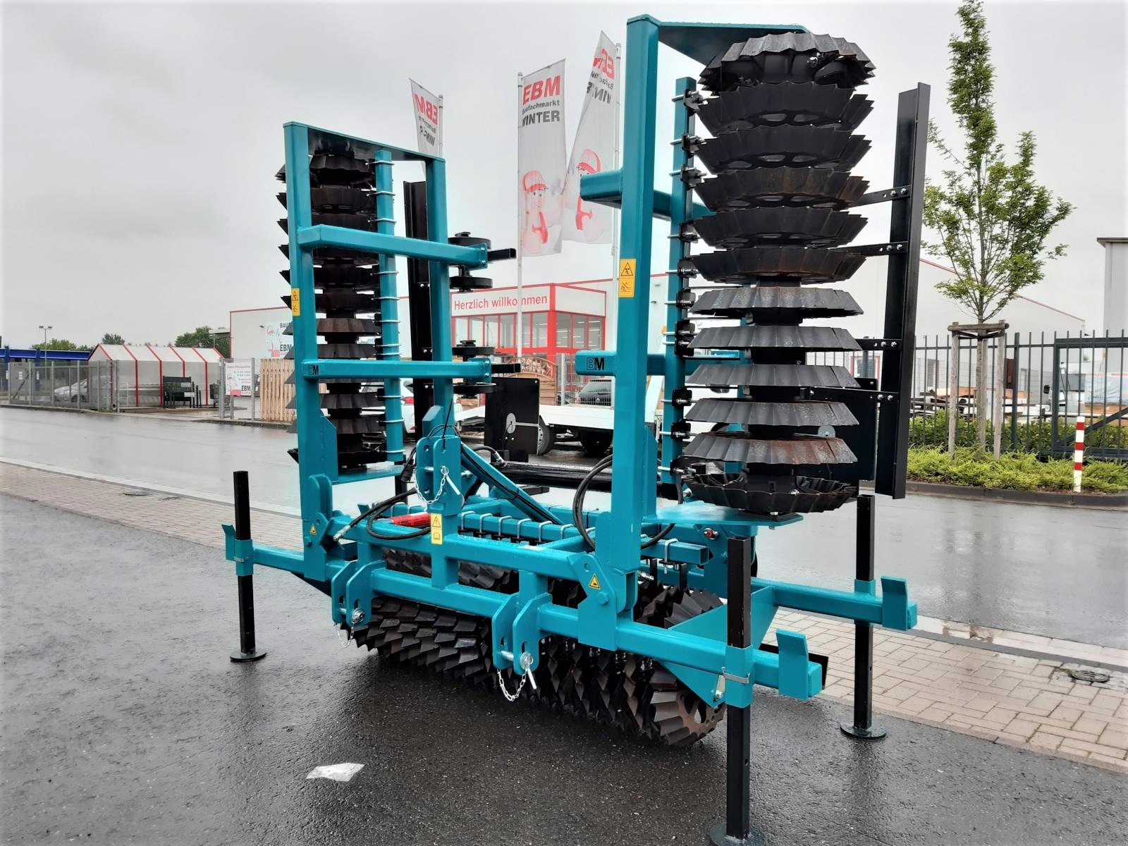 Packer & Walze от тип BM Maschienbau Frontpacker 5m oder 6m Zahnringwalze Zahnwalzenring MESSEWOCHEN, Neumaschine в Sendenhorst (Снимка 7)