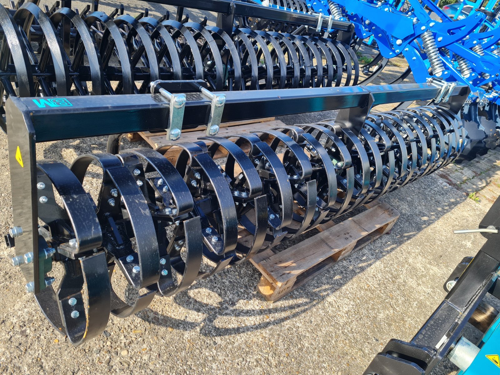 Packer & Walze от тип BM Maschinenbau Federstempelwalze Ausstellungsstück 3m Nachläufer Sonderpreis, Neumaschine в Sendenhorst (Снимка 4)