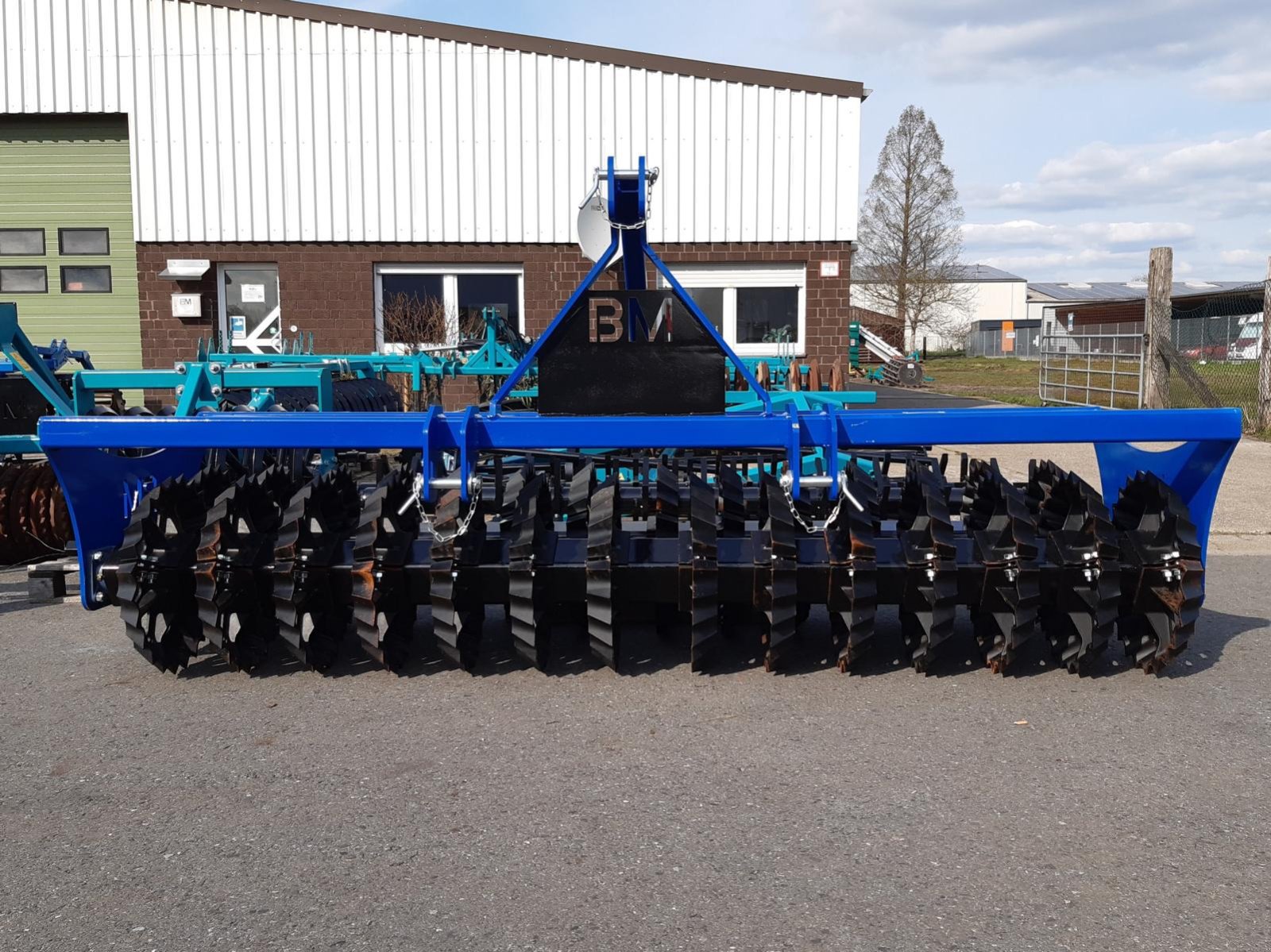 Packer & Walze of the type BM Maschinenbau Packer Frontpacker mit Zahnringwalze Krümmler 2- reihig, Neumaschine in Sendenhorst (Picture 5)