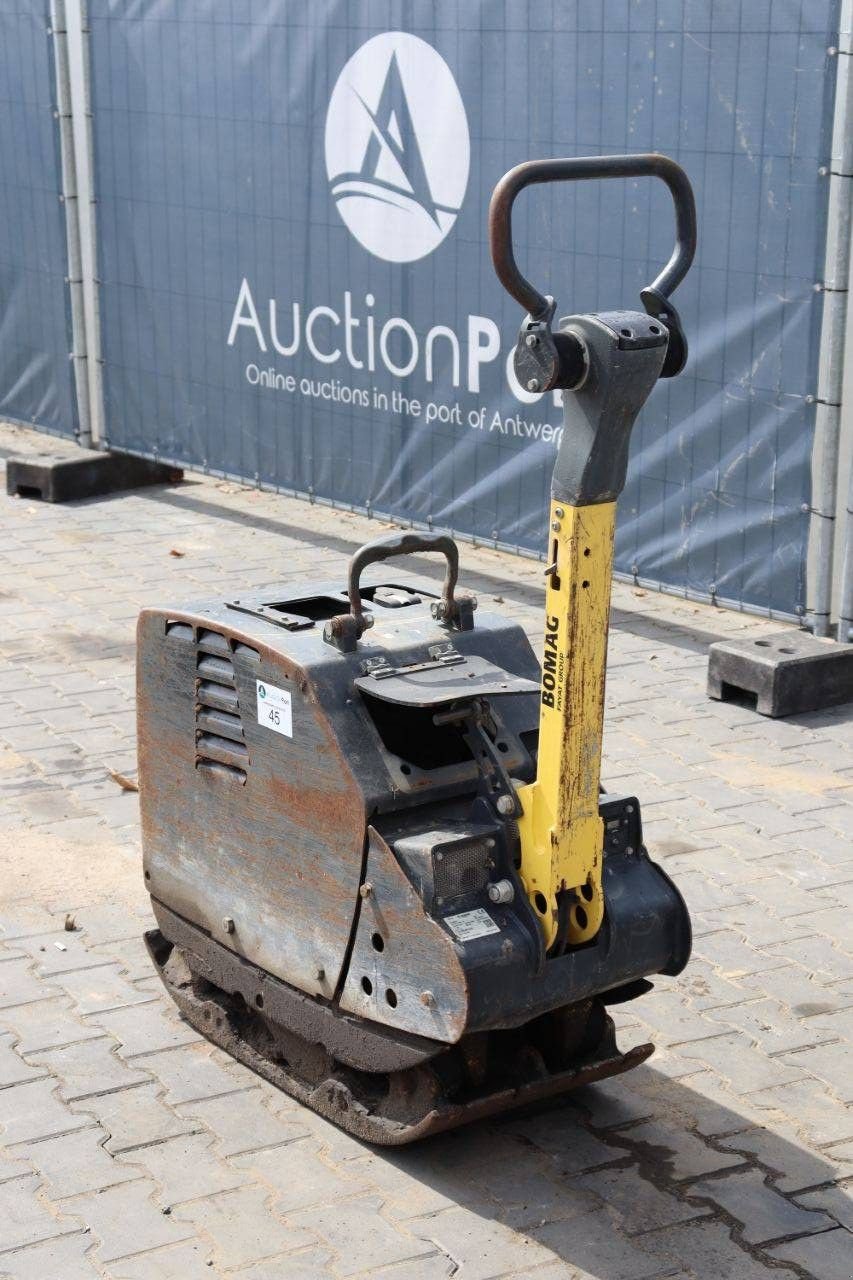 Packer & Walze of the type Bomag BPR 60/65 D, Gebrauchtmaschine in Antwerpen (Picture 4)