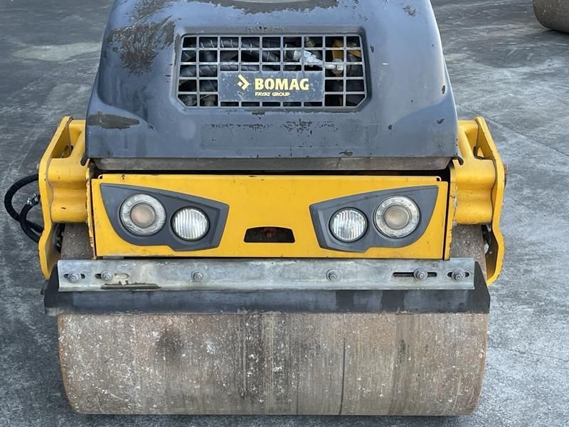 Packer & Walze del tipo Bomag BW 100 ADM 5, Gebrauchtmaschine In Waregem (Immagine 5)