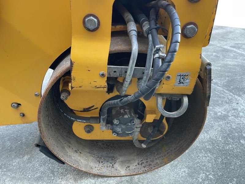 Packer & Walze del tipo Bomag BW 100 ADM 5, Gebrauchtmaschine In Waregem (Immagine 8)